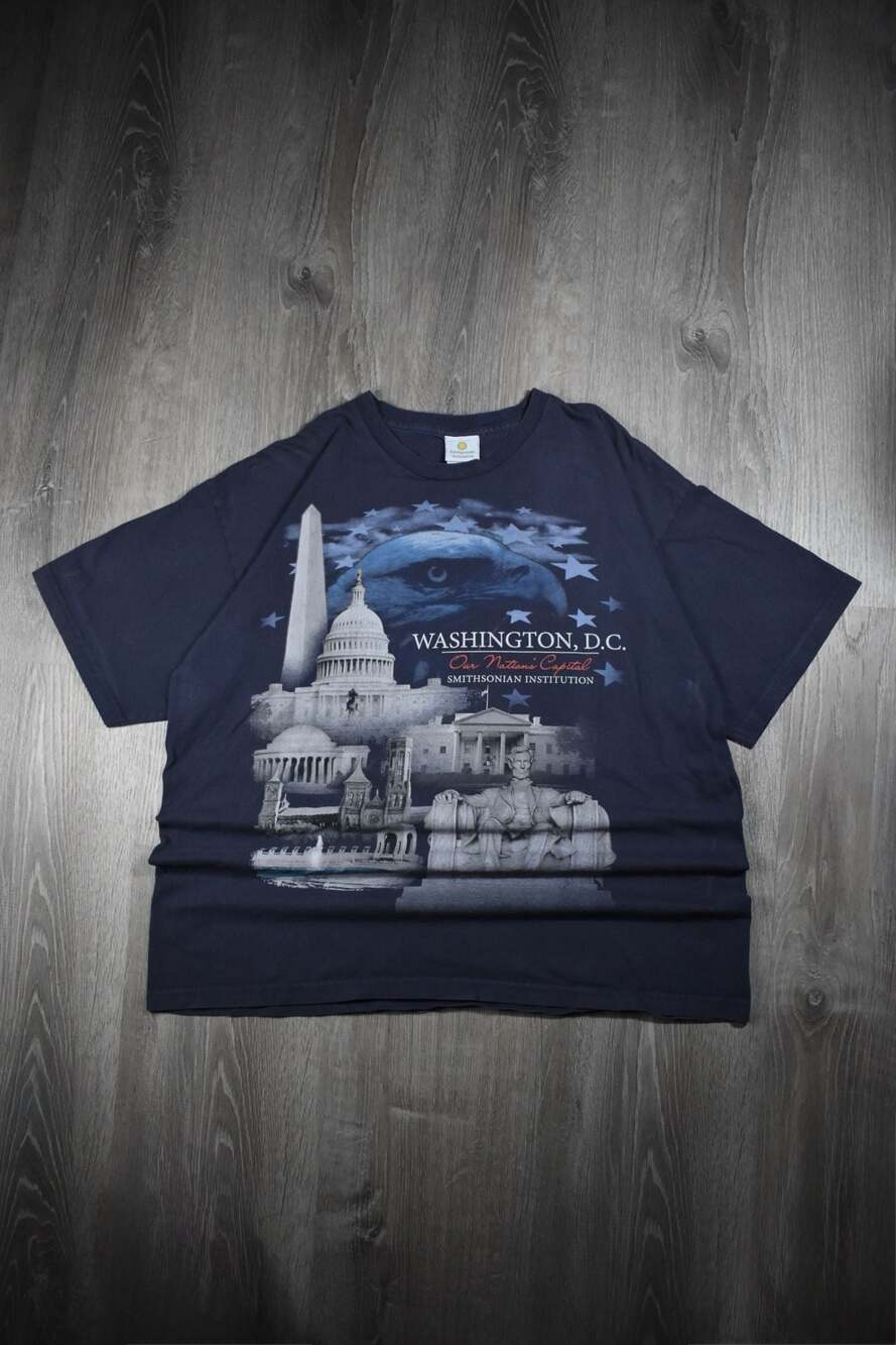 Vintage Smithsonian Institute Washington D.C. Our Nation's Capital T-Shirt XL
